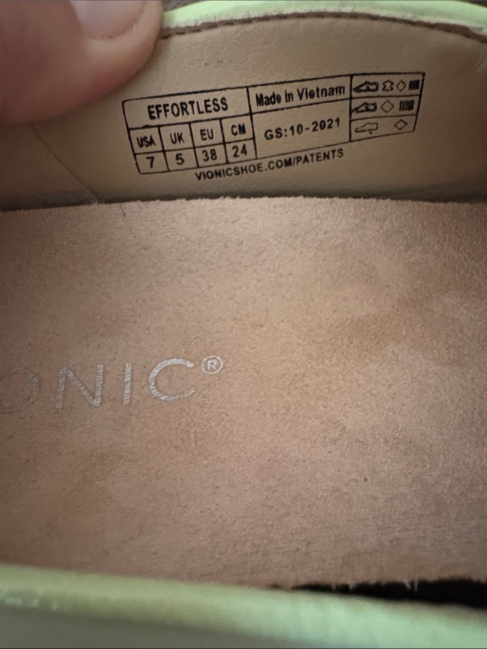 Vionic- “Effortless” backless sneaker - spring green - LIKE NEW! - Picture 4 of 6